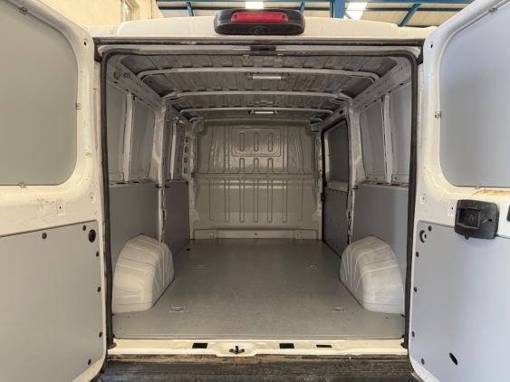 FIAT DUCATO 35 L2H1 Nat.Pow(100kW) EU6 D-temp GNC 2021 de segunda mano