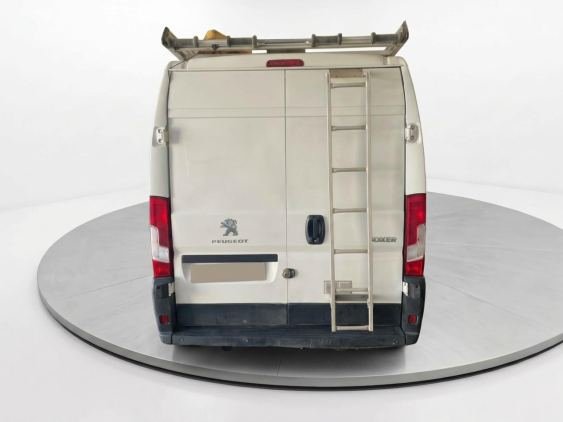 PEUGEOT BOXER 333 L2 H1 BHDI 88kW (120CV) S&S 6 Vel. M 2020 de segunda mano
