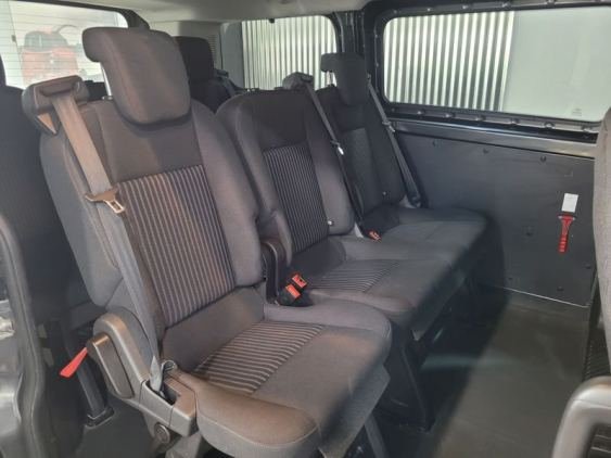 FORD TRANSIT CUSTOM Kombi 2.0 TDCI 130cv 310 L1 Ambiente 2017 de segunda mano