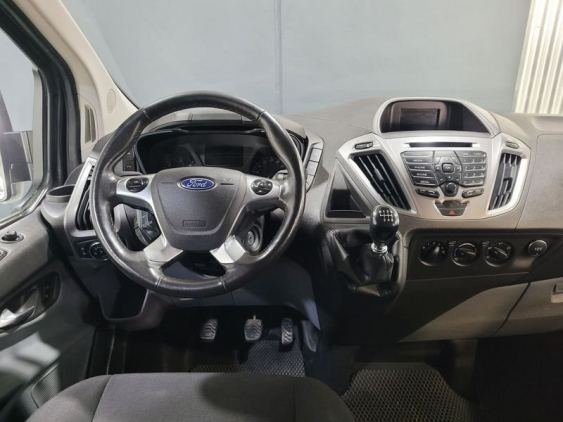 FORD TRANSIT CUSTOM Kombi 2.0 TDCI 130cv 310 L1 Ambiente 2017 de segunda mano