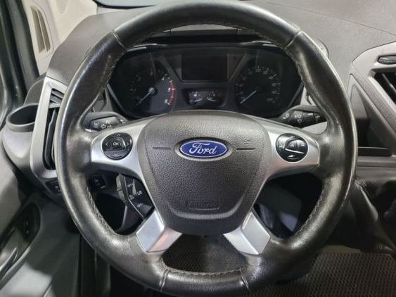 FORD TRANSIT CUSTOM Kombi 2.0 TDCI 130cv 310 L1 Ambiente 2017 de segunda mano