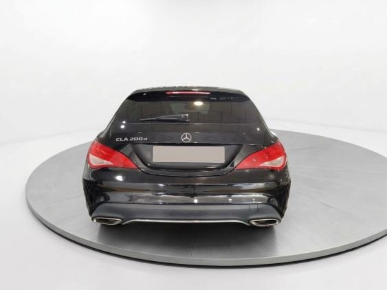 MERCEDES CLA 200 d 2018 de segunda mano