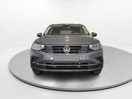 VOLKSWAGEN TIGUAN 1.4 TSI eHybrid 245cv DSG Life 2021 de segunda mano