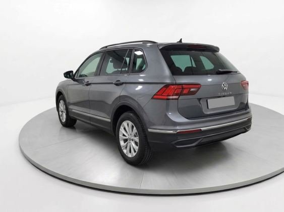 VOLKSWAGEN TIGUAN 1.4 TSI eHybrid 245cv DSG Life 2021 de segunda mano