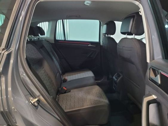 VOLKSWAGEN TIGUAN 1.4 TSI eHybrid 245cv DSG Life 2021 de segunda mano