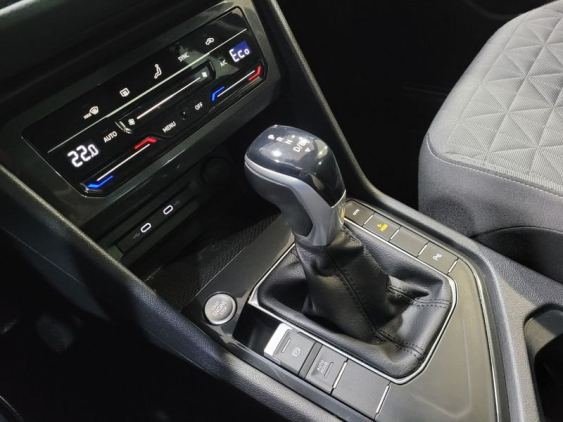 VOLKSWAGEN TIGUAN 1.4 TSI eHybrid 245cv DSG Life 2021 de segunda mano