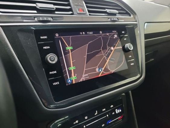 VOLKSWAGEN TIGUAN 1.4 TSI eHybrid 245cv DSG Life 2021 de segunda mano
