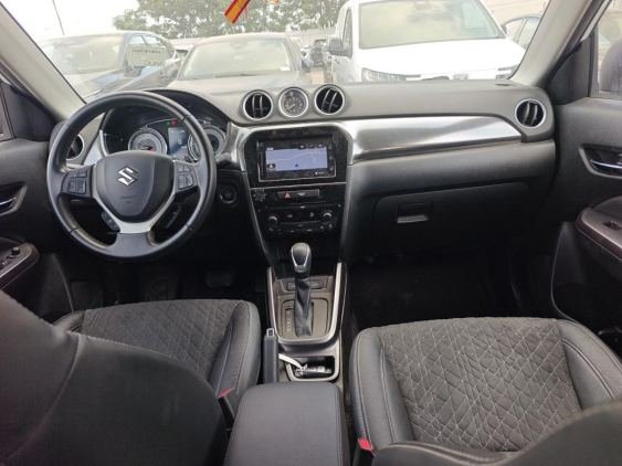 SUZUKI VITARA HYBRID 1.5L GLX STRONG 2WD 2022 de segunda mano