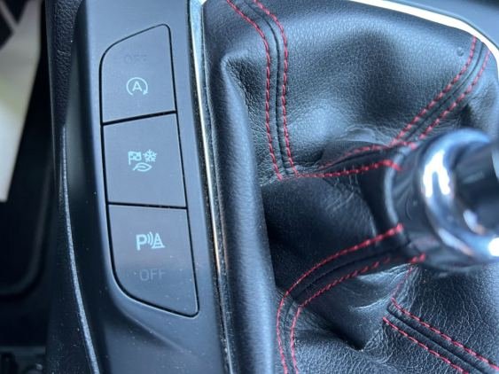 FORD FOCUS 1.0 Ecoboost MHEV 92kW ST-Line 2022 de segunda mano
