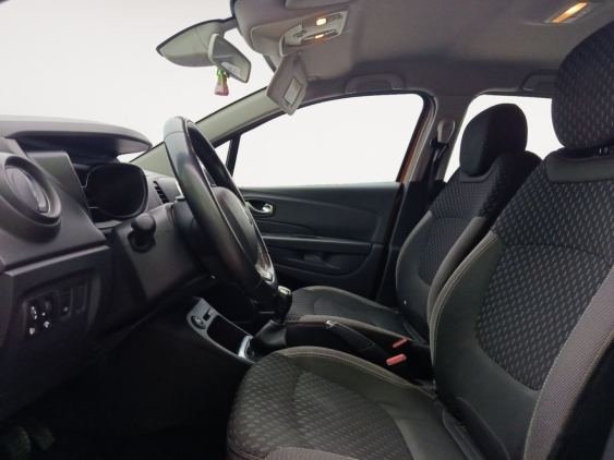 RENAULT CAPTUR Zen TCe 66kW (90CV) GPF 2018 de segunda mano