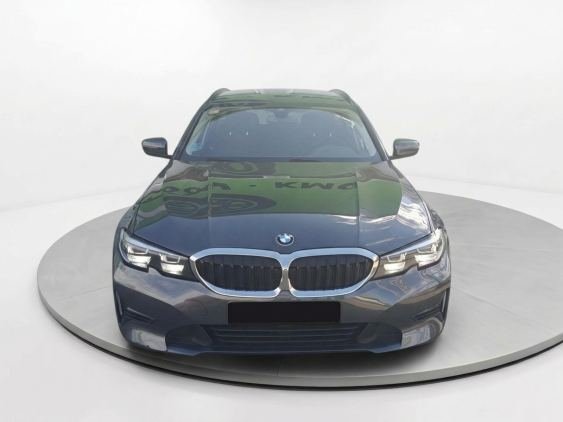 BMW SERIE 3 318d Auto.Touring 2021 de segunda mano