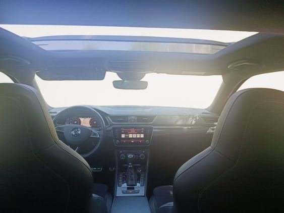SKODA SUPERB de segunda mano