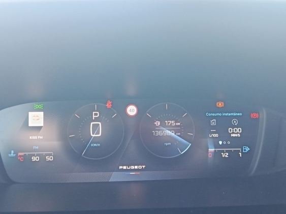 PEUGEOT 308 SW Active Pack BlueHDi 130 S&S EAT8 2022 de segunda mano