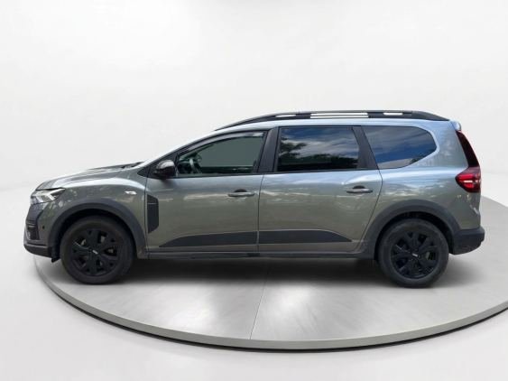 DACIA JOGGER Expression HYBRID 105kW (140CV) 5 plazas 2023 de segunda mano