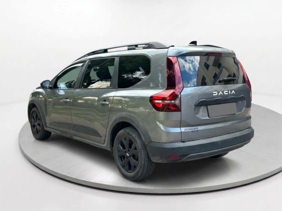 DACIA JOGGER Expression HYBRID 105kW (140CV) 5 plazas 2023 de segunda mano