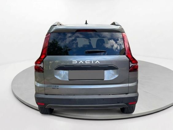 DACIA JOGGER Expression HYBRID 105kW (140CV) 5 plazas 2023 de segunda mano