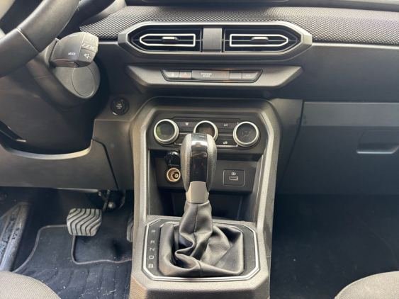 DACIA JOGGER Expression HYBRID 105kW (140CV) 5 plazas 2023 de segunda mano