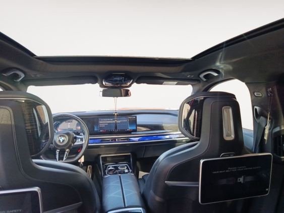 BMW SERIE 7 740d xDrive 2022 de segunda mano