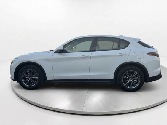 ALFA ROMEO STELVIO 2.2 Diesel 118kW (160CV) SUPER RWD 2023 de segunda mano