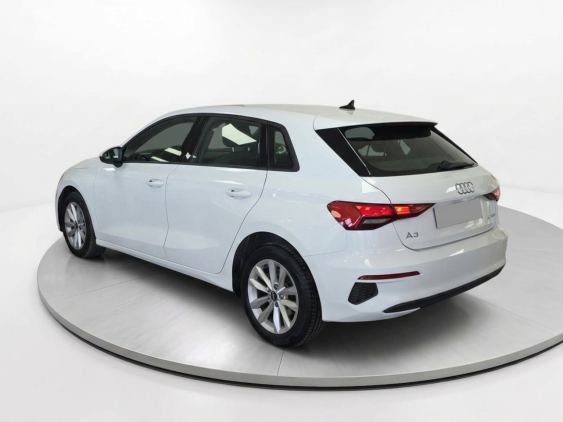 AUDI A3 Sportback 30 TFSI 81kW (110CV) S tronic 2021 de segunda mano