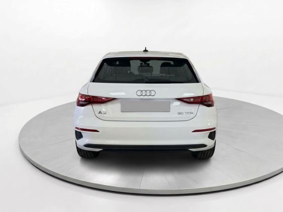 AUDI A3 Sportback 30 TFSI 81kW (110CV) S tronic 2021 de segunda mano