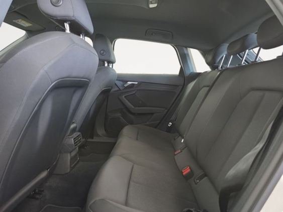 AUDI A3 Sportback 30 TFSI 81kW (110CV) S tronic 2021 de segunda mano
