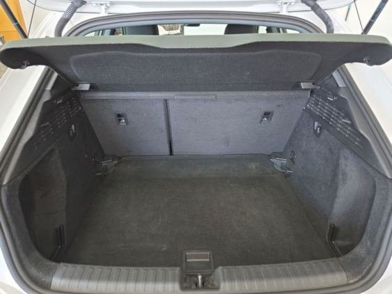 AUDI A3 Sportback 30 TFSI 81kW (110CV) S tronic 2021 de segunda mano