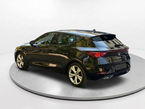 SEAT LEÓN 1.0 TSI 81kW S&S FR 25 Aniversario 2024 de segunda mano
