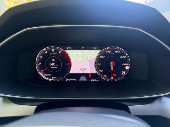 SEAT LEÓN 1.0 TSI 81kW S&S FR 25 Aniversario 2024 de segunda mano