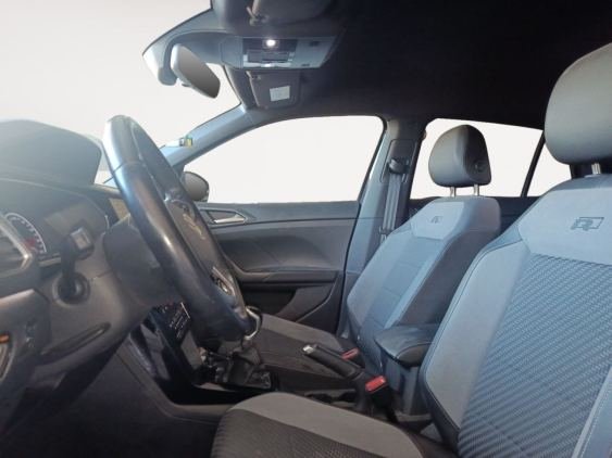 VOLKSWAGEN T-CROSS R LINE 2023 de segunda mano