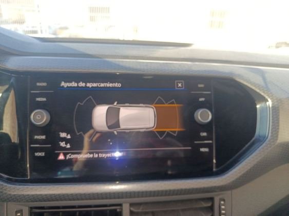 VOLKSWAGEN T-CROSS R LINE 2023 de segunda mano