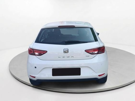SEAT LEÓN 1.6 TDI 66kW (90CV) Reference Plus 2015 de segunda mano