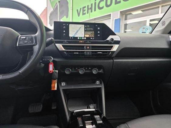 CITROEN C4 BlueHDi 130 S&S EAT8 Plus 2024 de segunda mano