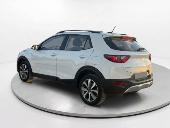 KIA STONIC 1.2 DPi 62kW (84CV) Drive 2023 de segunda mano
