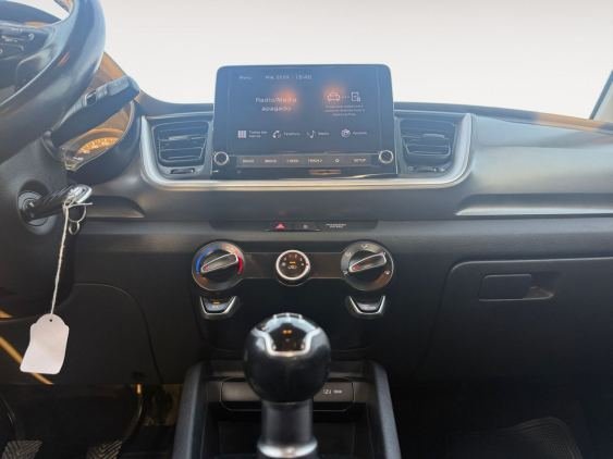 KIA STONIC 1.2 DPi 62kW (84CV) Drive 2023 de segunda mano