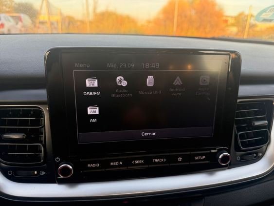KIA STONIC 1.2 DPi 62kW (84CV) Drive 2023 de segunda mano