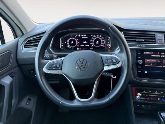 VOLKSWAGEN TIGUAN Life 1.4 TSI eHybrid 180kW (245CV) DSG 2022 de segunda mano