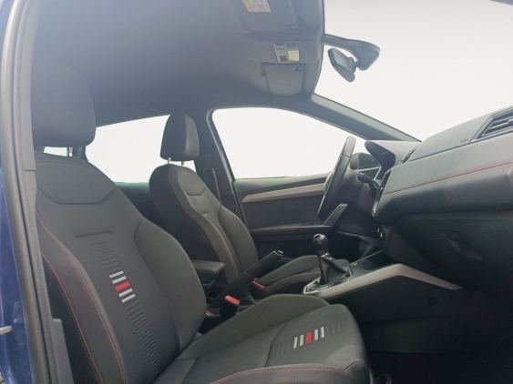 SEAT ARONA de segunda mano