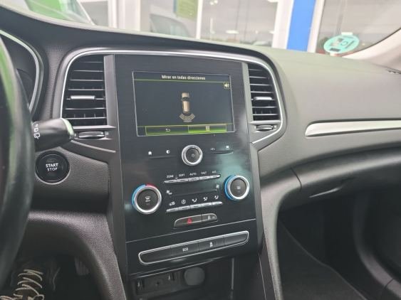 RENAULT MÉGANE Zen Energy TCe 97kW (130CV) EDC 2017 de segunda mano