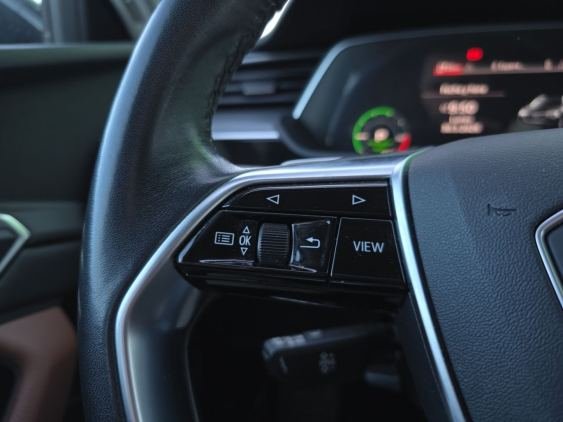 AUDI E-TRON de segunda mano