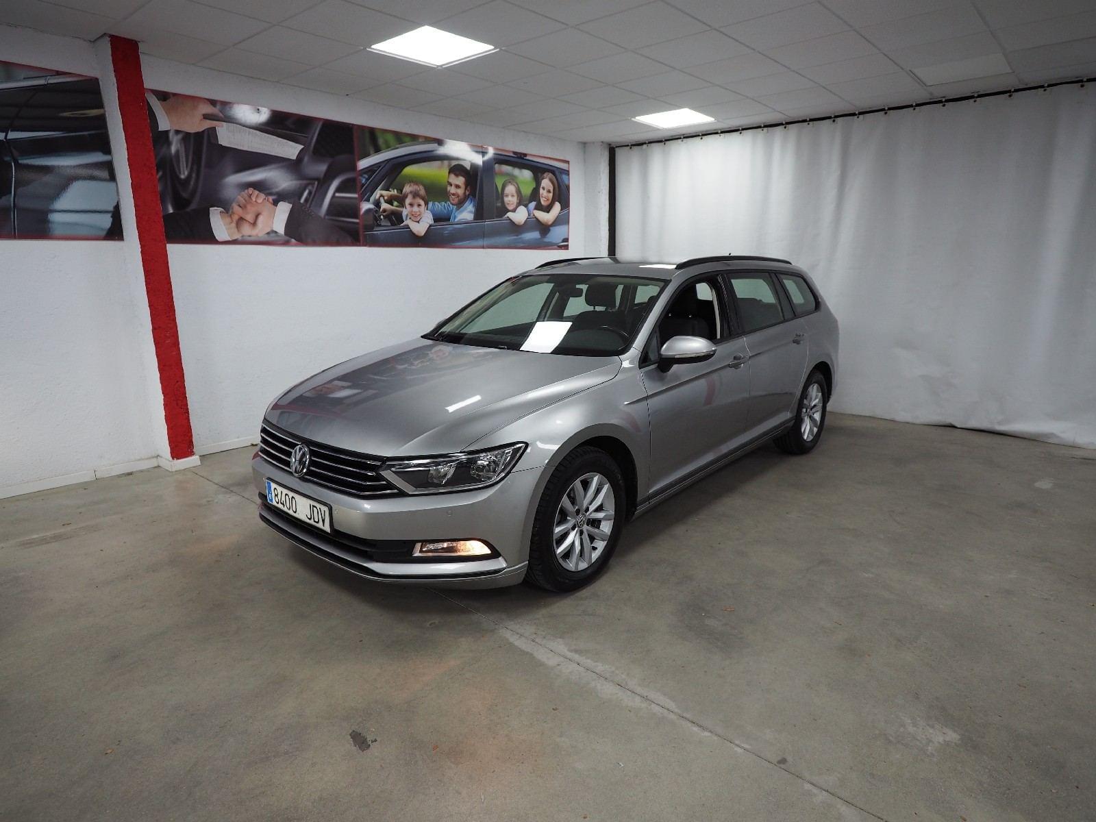 VOLKSWAGEN PASSAT VARIANT 2.0TDI EDITI 1 