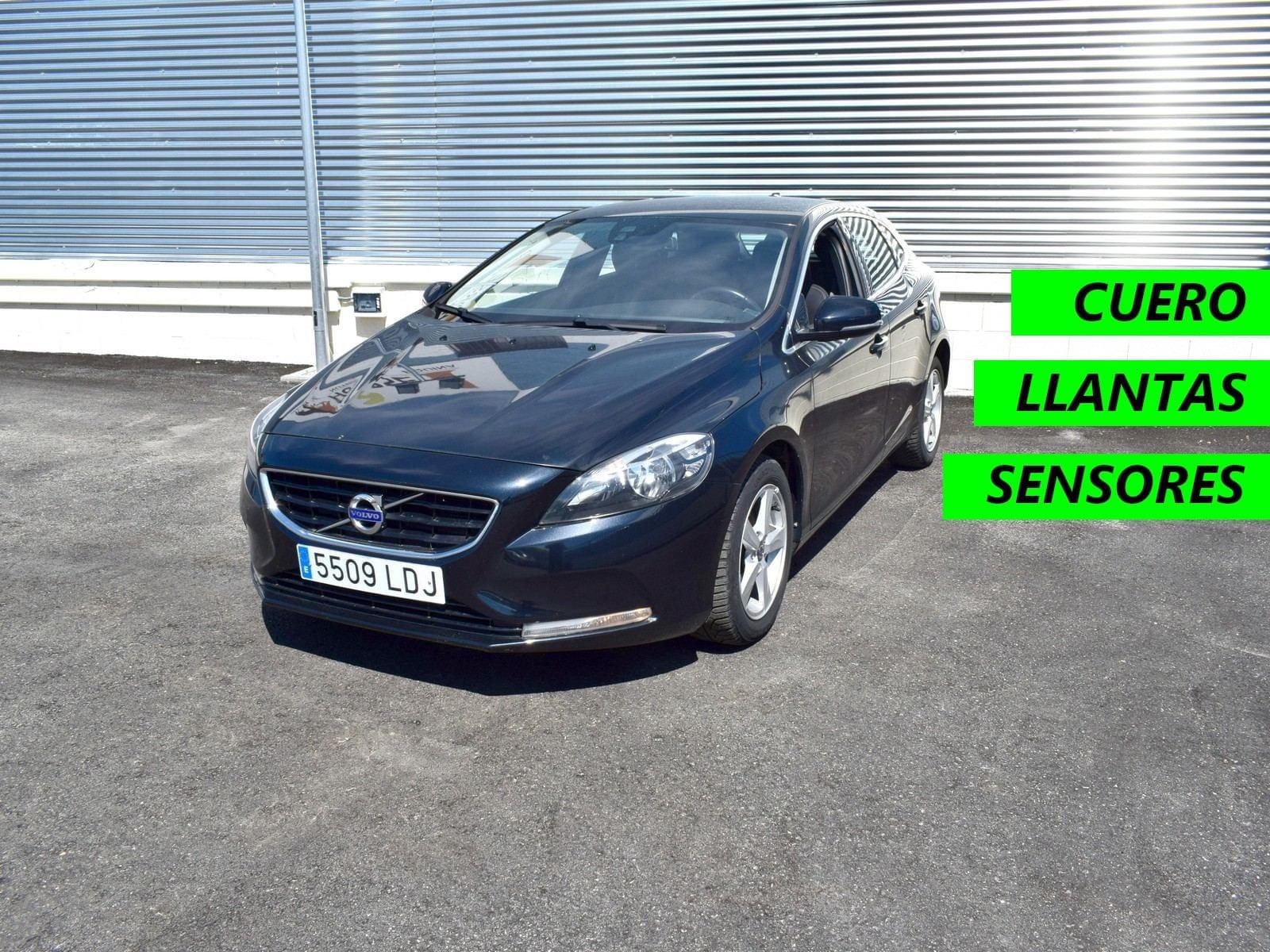 VOLVO V40 1.6 D2 MOMENTUM 0 