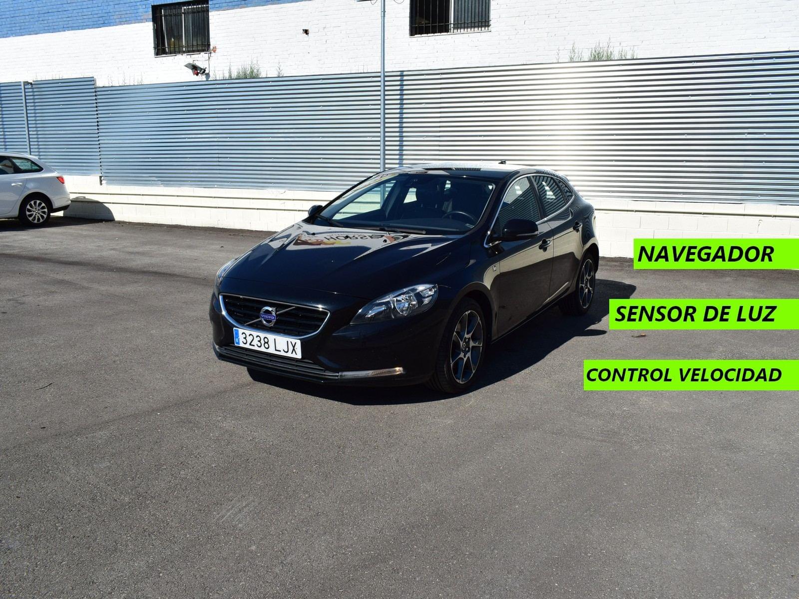VOLVO V40 2.0 D2 OCEAN RACE 0 
