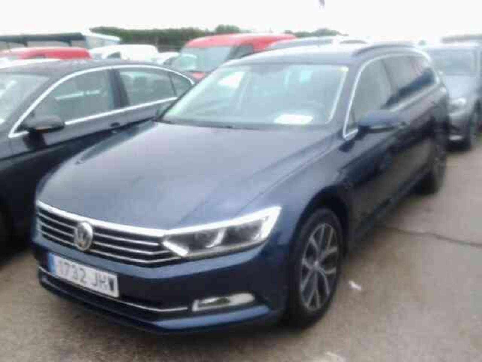 imagen de VOLKSWAGEN PASSAT VARIANT ADVANCE 2.0 TDI 150CV BMT - REF: 02087