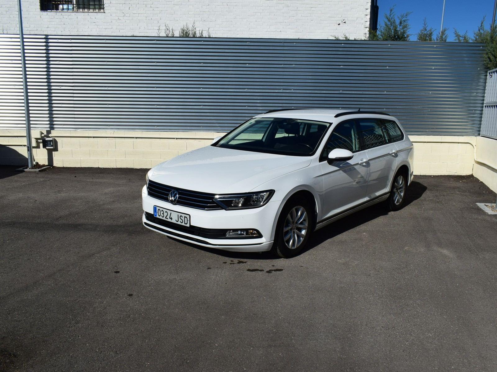 VOLKSWAGEN PASSAT VARIANT EDITION 1.6 TDI BMT 0 