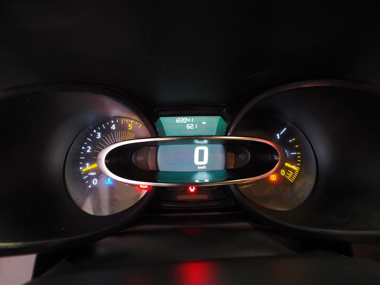 RENAULT CLIO 1.5 DCI 75 SOCIETE 19 