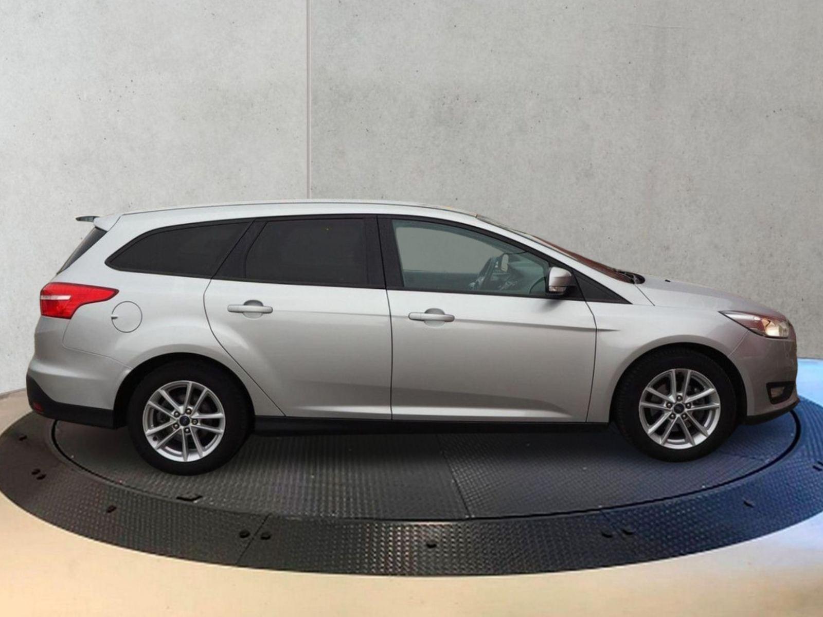 FORD FOCUS 1.5 TDCI E6 120 TREND+ SPORTBREAK 3 