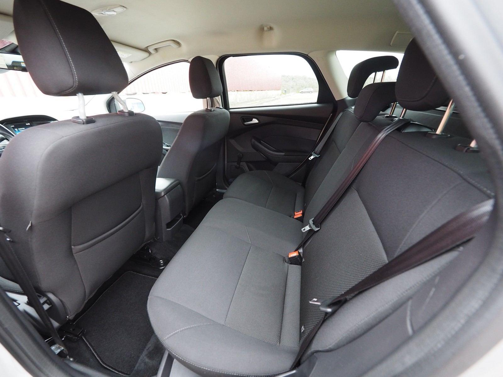 FORD FOCUS 1.5 TDCI E6 120 TREND+ SPORTBREAK 25 