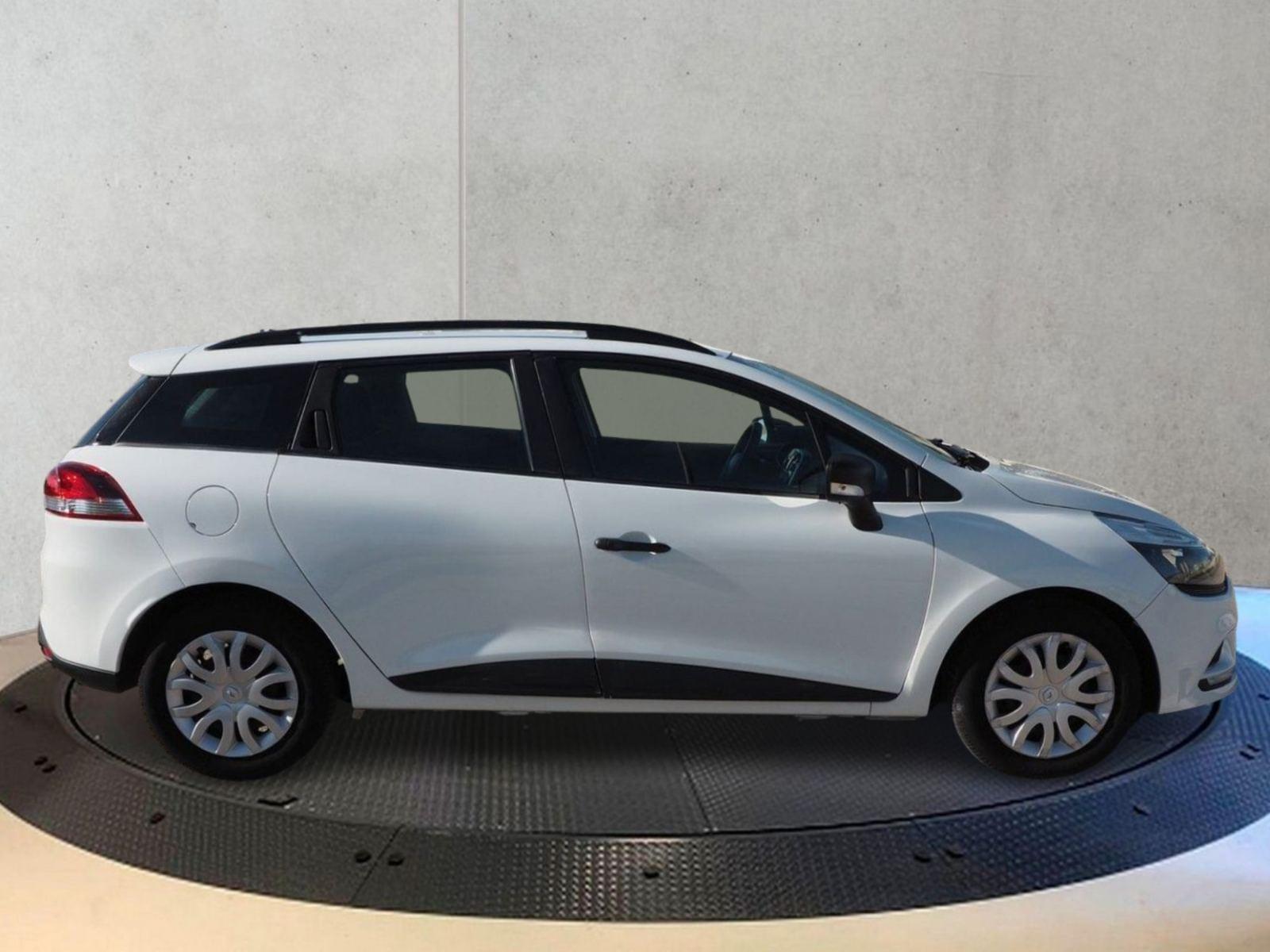 RENAULT CLIO SPORT TOU. BUSINESS EN. DCI 55 KW 75 CV 3 