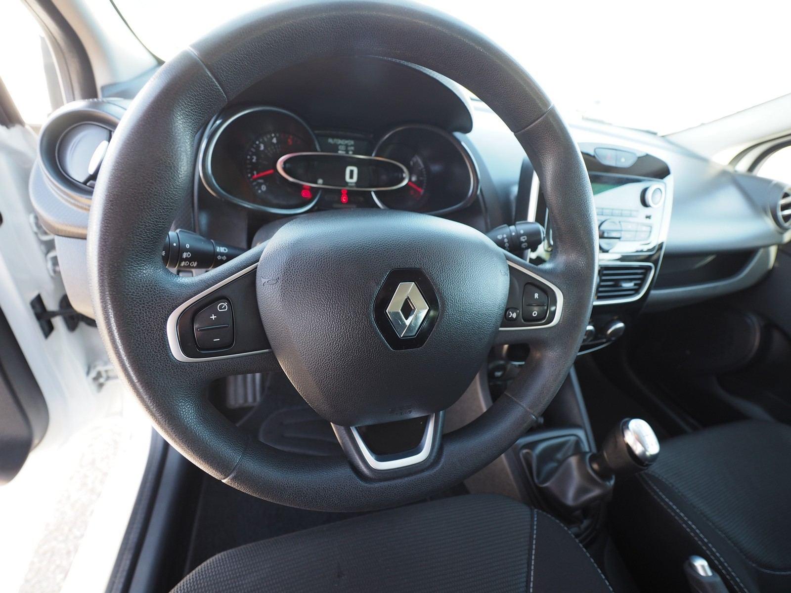 RENAULT CLIO SPORT TOU. BUSINESS EN. DCI 55 KW 75 CV 17 